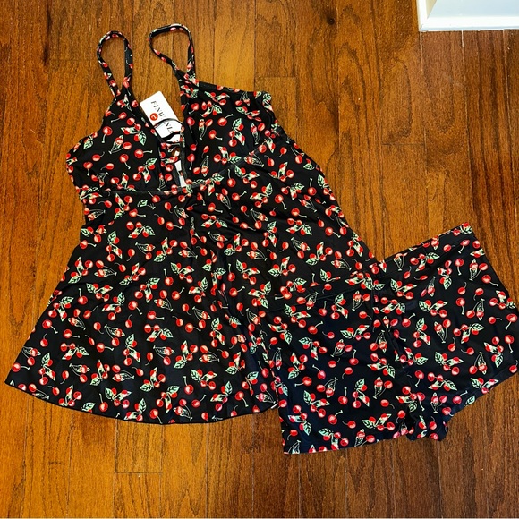 Cherry Print Tankini Swimsuit - Picture 1 of 4